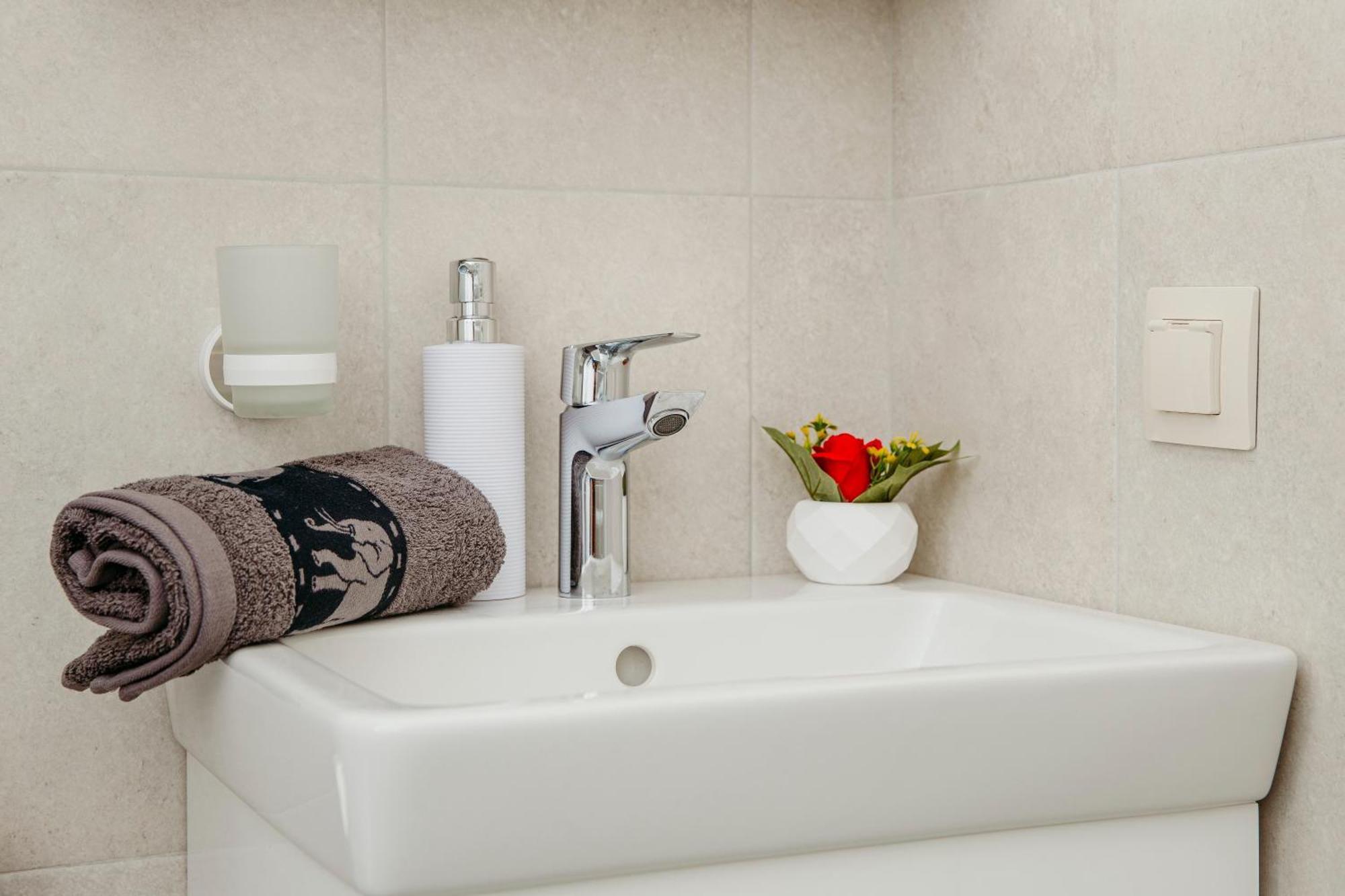 Rose Valley Apartment Καζανλούκ Εξωτερικό φωτογραφία