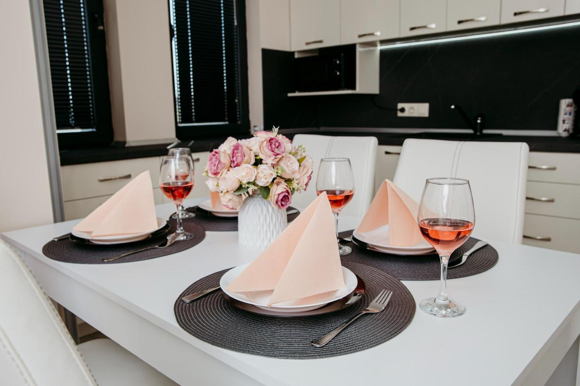 Rose Valley Apartment Καζανλούκ Εξωτερικό φωτογραφία