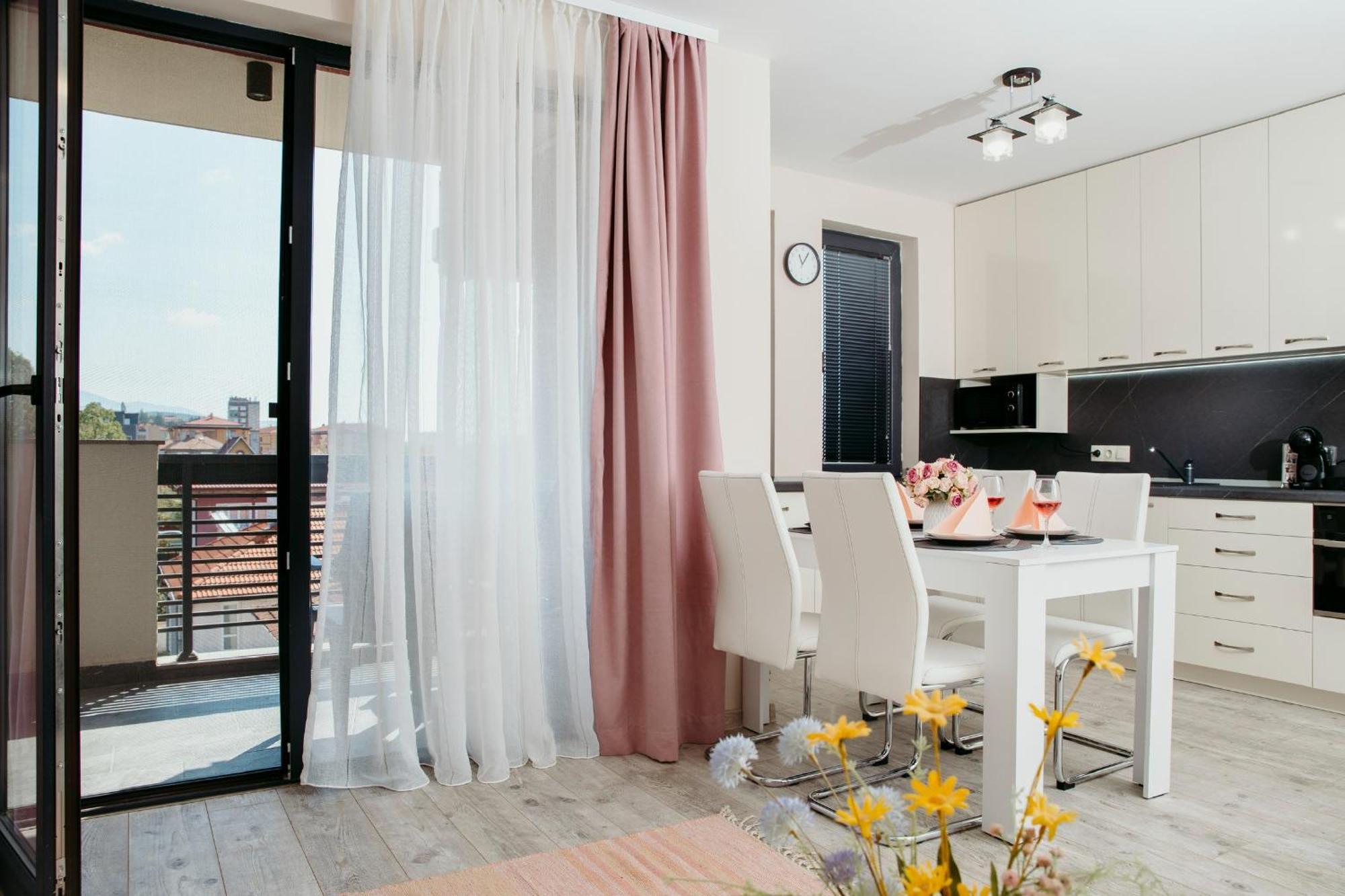 Rose Valley Apartment Καζανλούκ Εξωτερικό φωτογραφία
